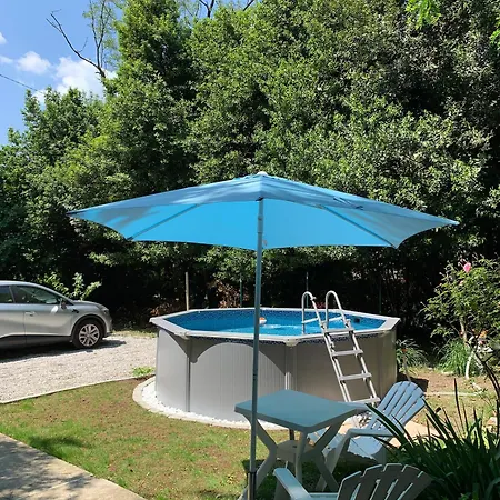 Casa In Con Piscina, Giardino E Posto Auto Apartament Triest