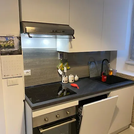 Casa In Con Piscina, Giardino E Posto Auto Apartment *